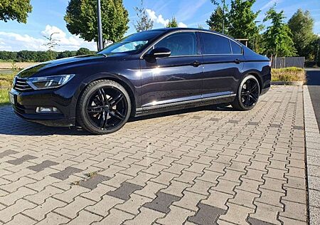 VW Passat Volkswagen 1.4 TSI ACT 19Zoll/Scheckheft/Super Zustand