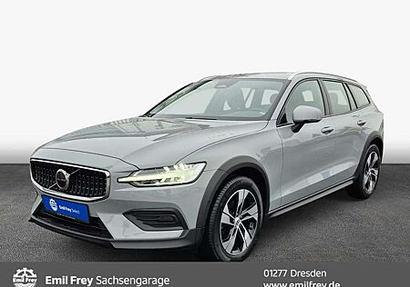 Volvo V60 CC V60 Cross Country V60 Cross Country B4 D AWD Plus