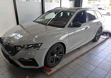 Skoda Octavia Combi RS2.0TDI DSG Matrix ACC DCC 4xSHZ