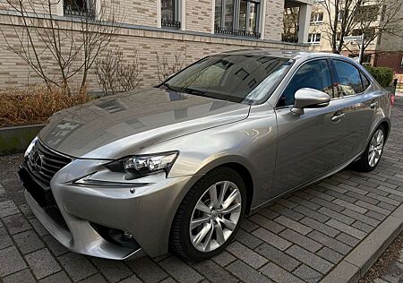 Lexus IS 300 Hybrid*LexusGarantie2031*LED*Leder*Executive*