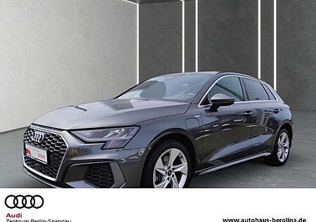Audi A3 40 TFSI e S line S tronic *R-CAM*