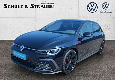 VW Golf Volkswagen VIII 2.0 TSI GTI Rear View Dynamic Light Assist