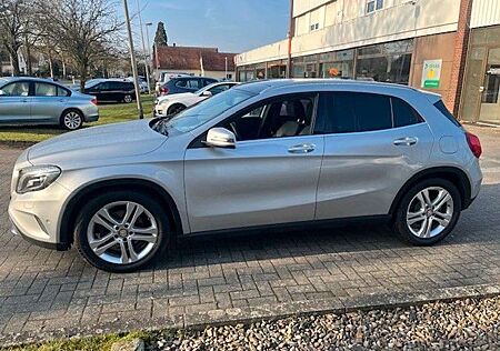 Mercedes-Benz GLA 200 CDI / PD / Memory / 99 TKM