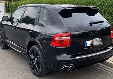 Porsche Cayenne Tiptronic S GTS