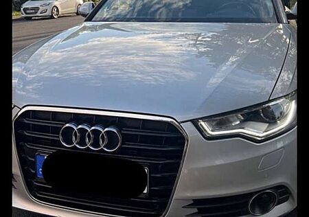 Audi A6 Avant 3.0 TDI DPF quattro S tronic