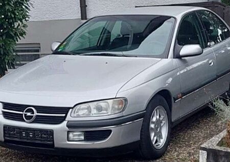 Opel Omega MV6