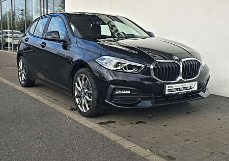 BMW 120 i Steptronic Klimaaut. PDC HIFI Navi LED SHZ