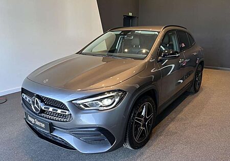 Mercedes-Benz GLA 250 4M +AMG+Night+MBUX+KAMERA+AHK+Ambiente