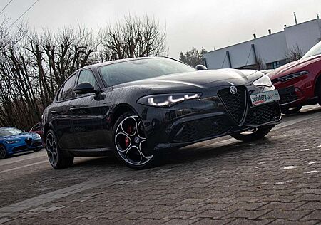 Alfa Romeo Giulia Competizione 2.0 Q4 vom AR Vertragshändler