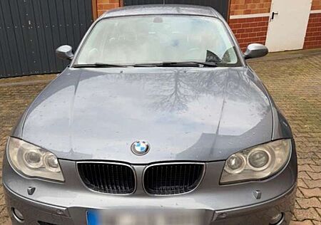 BMW 120i 120 Aut.