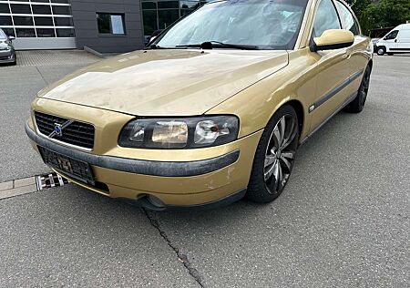 Volvo S60 D5 2.4 Tempomat/AHK/SHZ