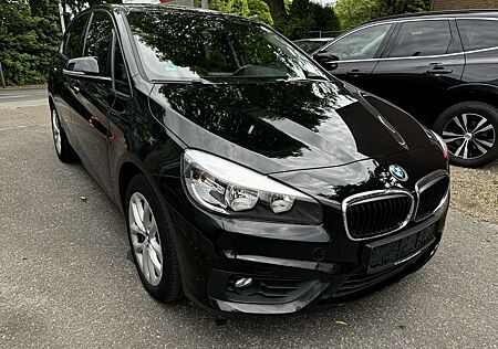 BMW 225 xe Advantage