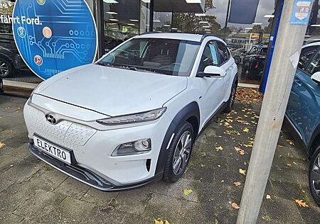 Hyundai Kona EV Premium LED Navi Camera Head-Up 150 kW (204 PS)