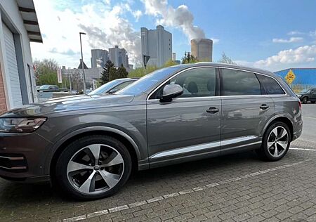 Audi Q7 3.0 TDI quattro