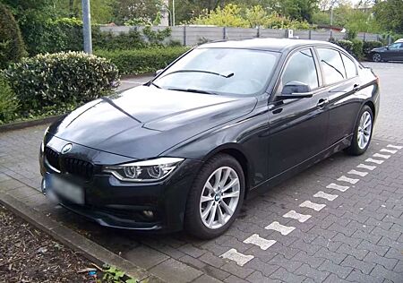 BMW 318d 318 Aut. Advantage