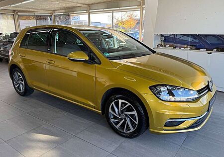 VW Golf Volkswagen VII*Limo*Sound*App-Con*Sitzh*LED*