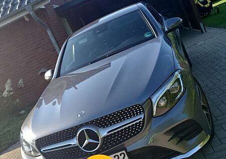 Mercedes-Benz GLC 250 Coupe 4Matic 9G-TRONIC Exclusive