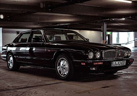 Jaguar XJ6 3.2 Executive