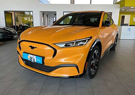 Ford Mustang Mach-E AWD Premium Technologie-Paket 1