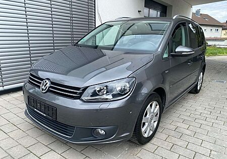 VW Touran Volkswagen Life BMT