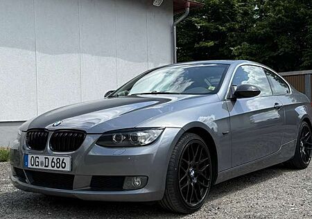 BMW 325xi 325 Coupe