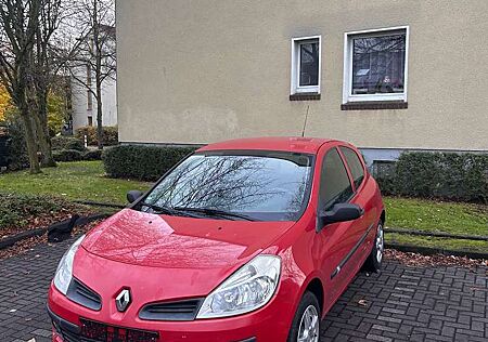 Renault Clio 1.2 16V Authentique