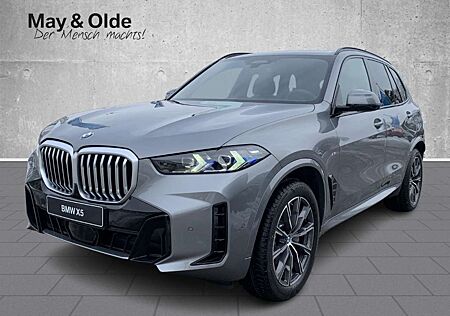 BMW X5 xDrive 30d M Sport Pano UVP110T€
