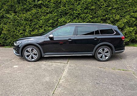 VW Passat Alltrack Volkswagen Variant 2.0 TDI SCR 4Motion DSG