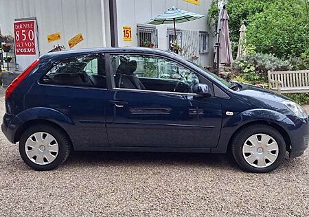 Ford Fiesta 1.3 TÜV NEU + Gewährleistung !!