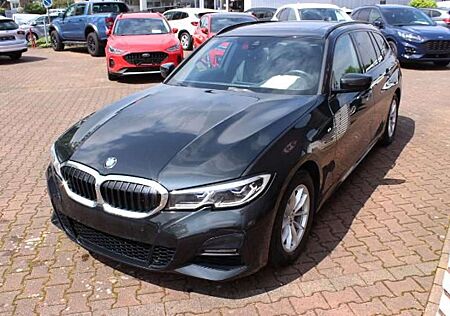 BMW 318 d Touring*M Sport *Panorama*Leder*Kamera