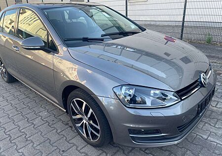 VW Golf Volkswagen Comfortline BMT