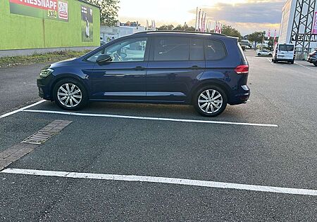 VW Touran Volkswagen Highline Highline BMT/Start-Stopp