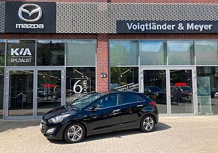 Hyundai i30 YES! Klima Kamera Sitzheizung Navi Ganzjahre