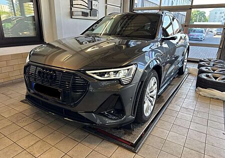 Audi e-tron S BLACK/22Z/DIG-MTRX/ACC/HuD/PANO/B&O/360°
