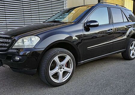 Mercedes-Benz ML 320 CDI/AHK/XENON/SHD/NAVI/SHZ