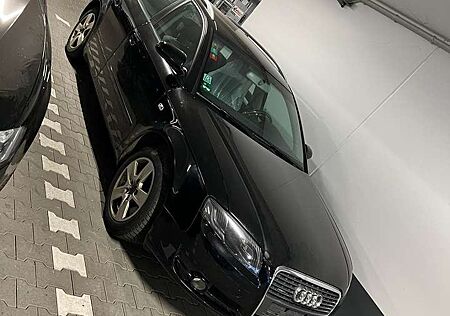 Audi A4 2.0 TFSI quattro (147kW)
