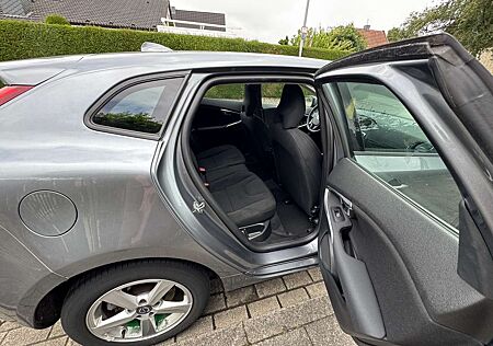 Volvo V40 You!