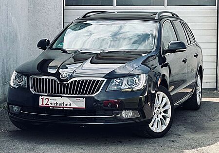 Skoda Superb 2,0 TDI DSG*XENON*NAVI*PANO*AHK*SHZ*TEMPO
