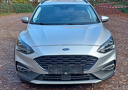 Ford Focus Turnier Active 2.0 TD EcoBlue Automatik