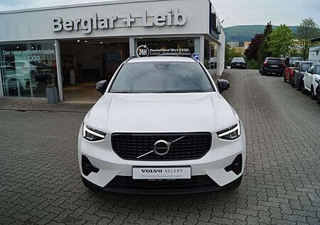 Volvo XC 40 XC40 B4 Benzin 2WD Plus Dark DKG/ACC/eSitze/19"