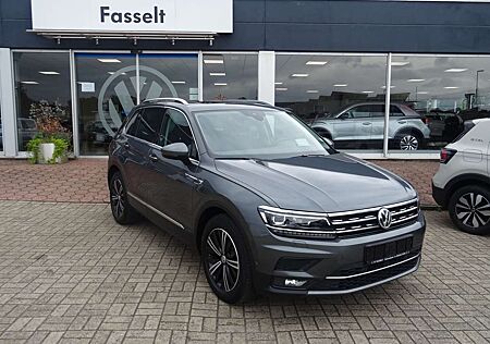 VW Tiguan Volkswagen 2.0 TDI SCR DSG Highline AreaView,Standh,Schiebeda