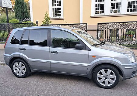 Ford Fusion erst 70tkm