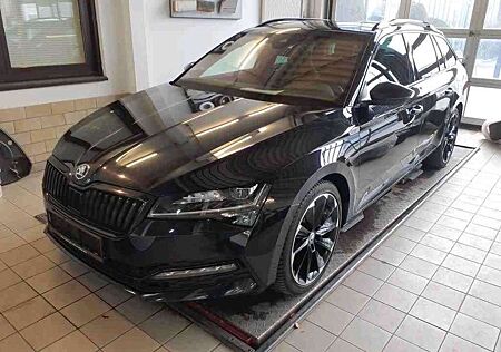 Skoda Superb Combi Sportline 4x4 2.0TSI DSG Matrix Nav
