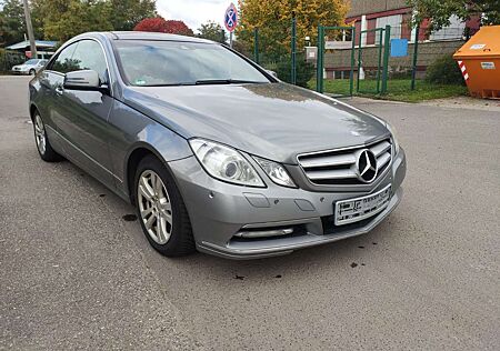 Mercedes-Benz E 250 E250 CDI Coupe Avantgarde 8x bereift