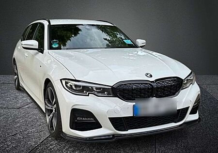BMW 330 M-Sportpaket, Rieger-Umbau, HUD, Anhängerku uvm.