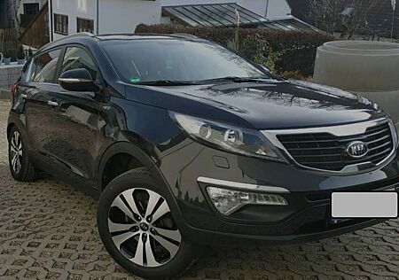 Kia Sportage 2.0 CRDi 4WD Automatik Spirit