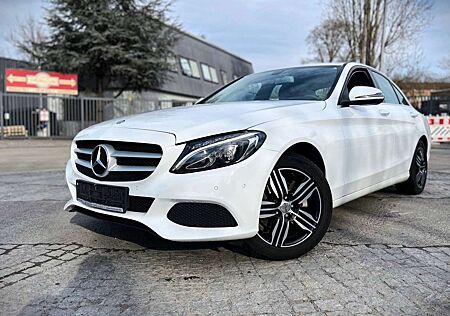 Mercedes-Benz C 200 CGI