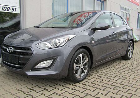 Hyundai i30 Limousine, Trend, PDC, Tempomat, Alus, Euro 6