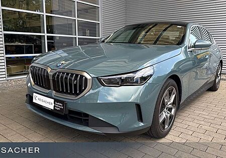 BMW i5 A EDRIVE40 Pano AHK adLED RüKa 19"LM