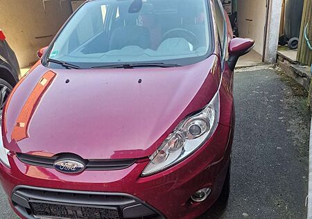 Ford Fiesta wenig km